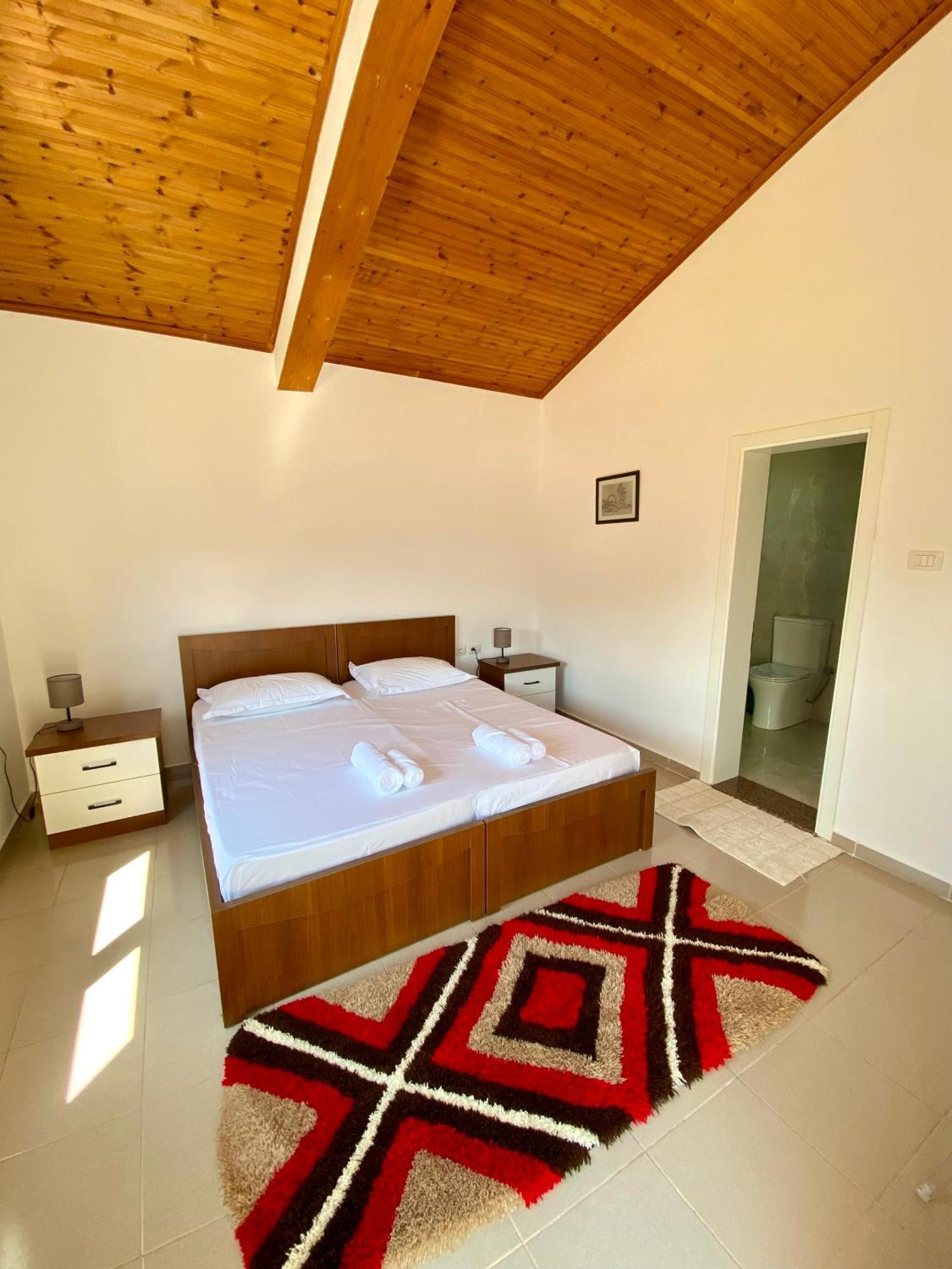 Hotel Niku Berat